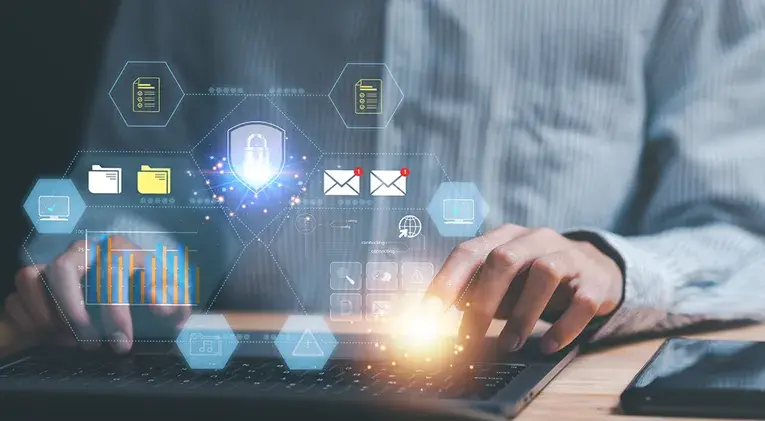 IAM (Identity and Access Management)とは? 言葉の意味や必要性、機能について解説